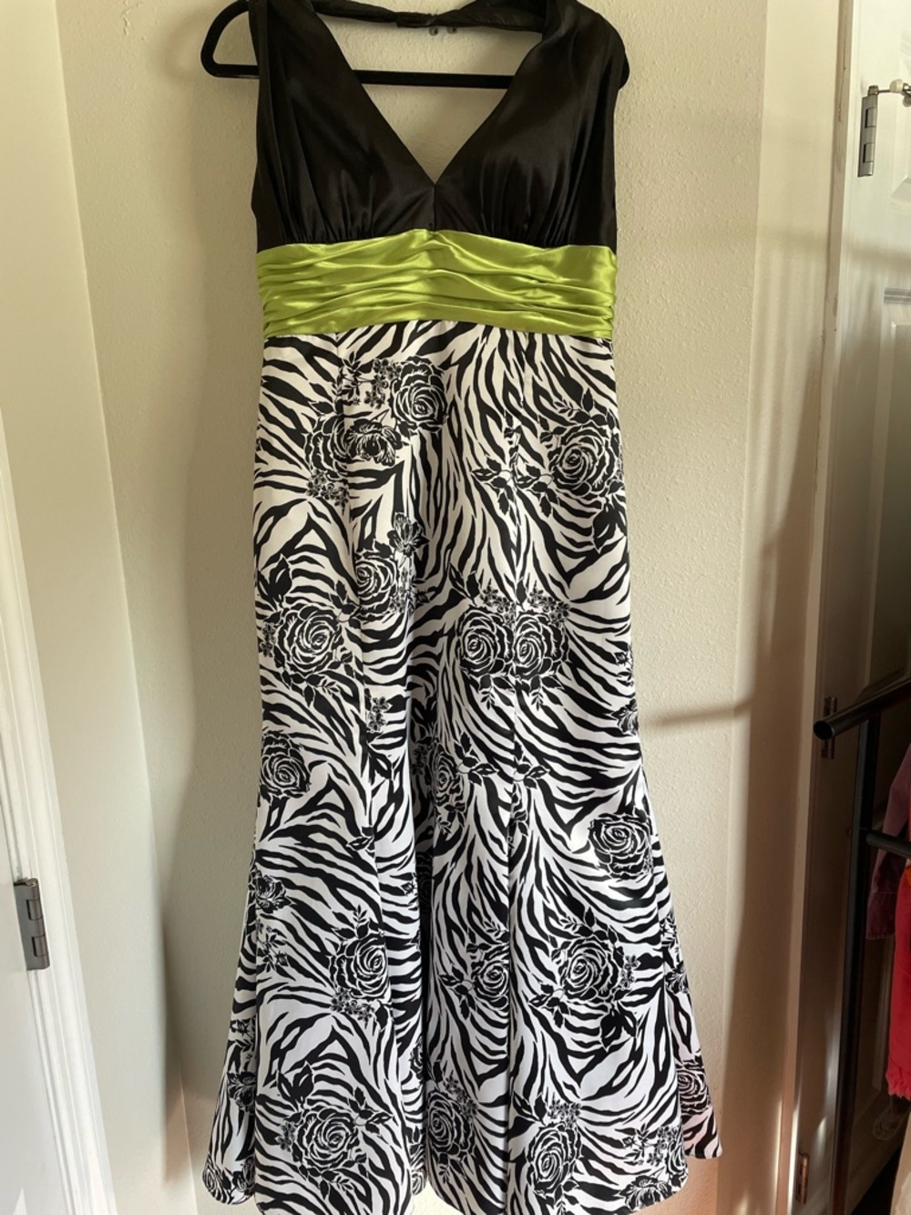 DJ Jaz Zebra Floral Halter Formal Dress Size 16 Black White Lime Green
